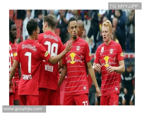 武汉足球队在钻石联赛中的实力表现分析与未来展望